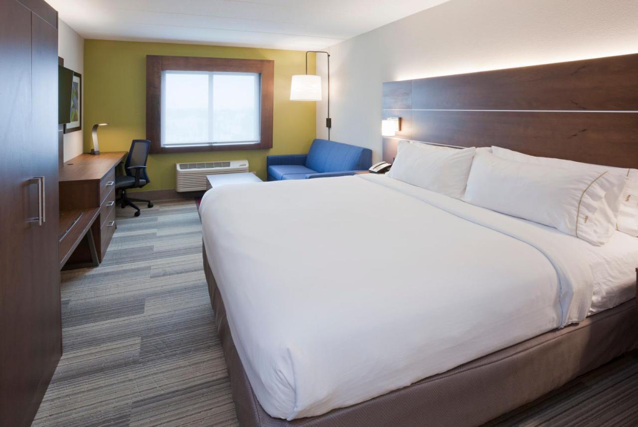 Holiday Inn Express Roseville-St. Paul By Ihg Bagian luar foto