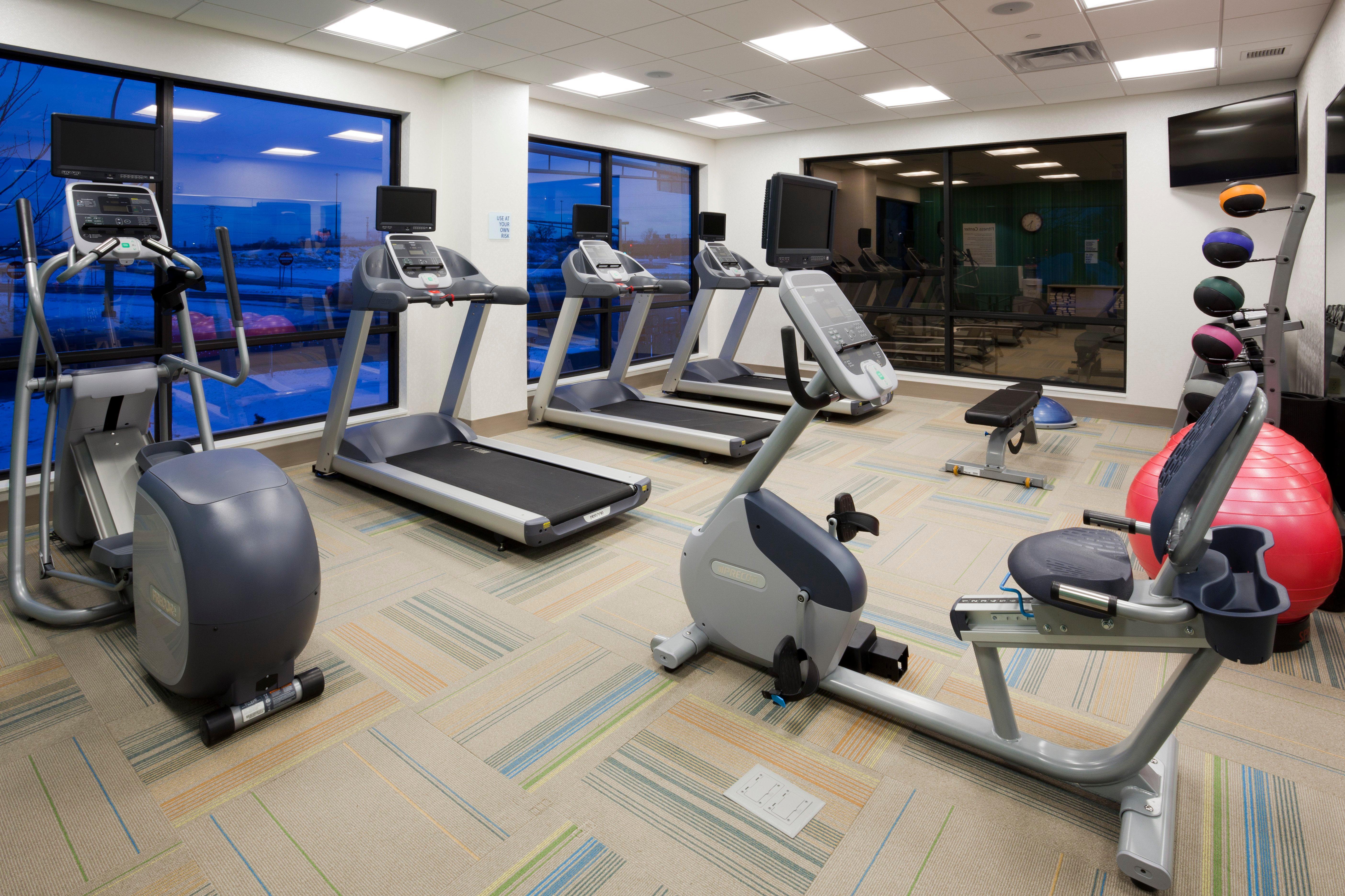 Holiday Inn Express Roseville-St. Paul By Ihg Bagian luar foto