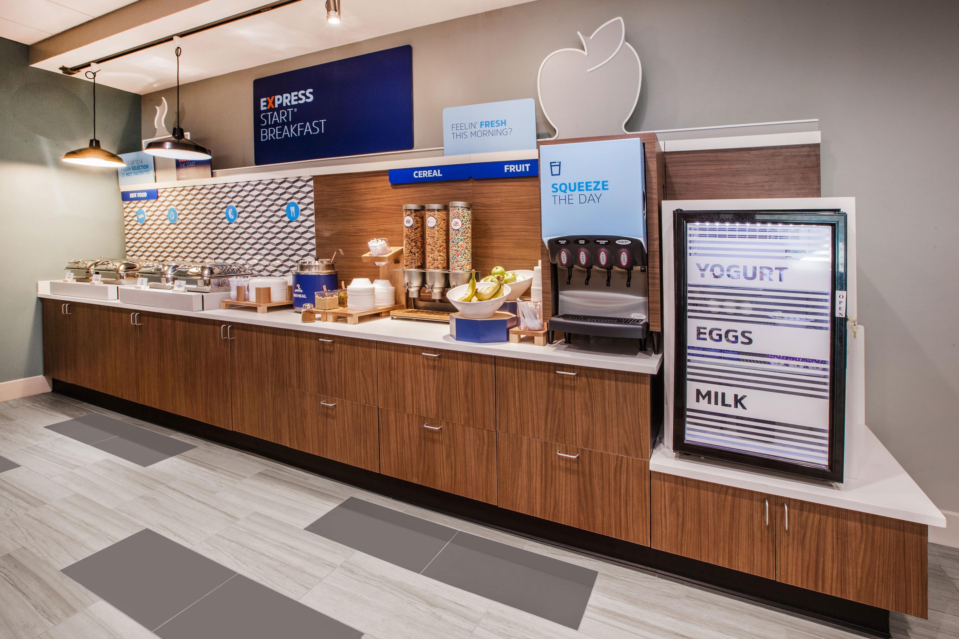 Holiday Inn Express Roseville-St. Paul By Ihg Bagian luar foto
