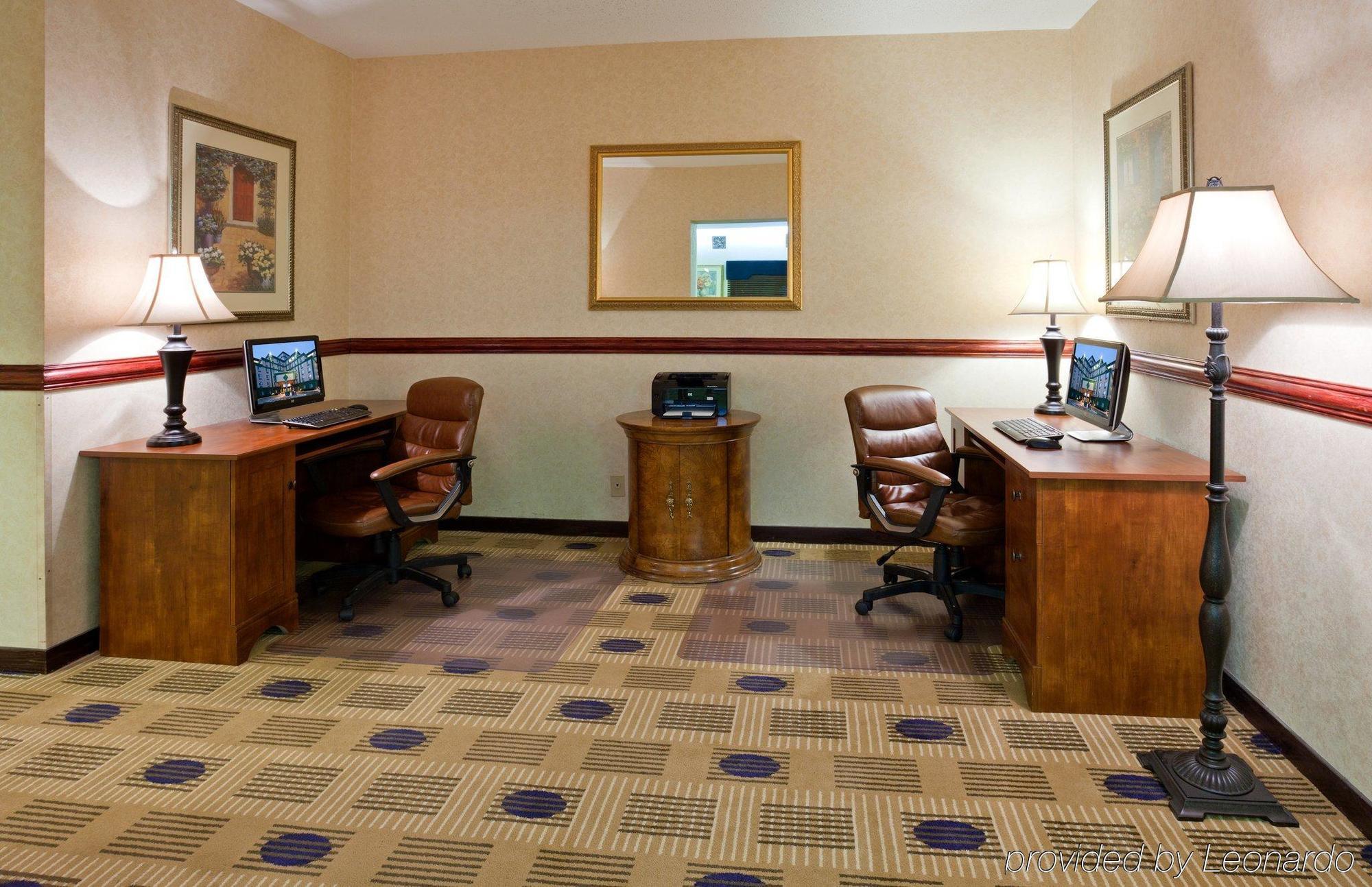 Holiday Inn Express Roseville-St. Paul By Ihg Bagian luar foto